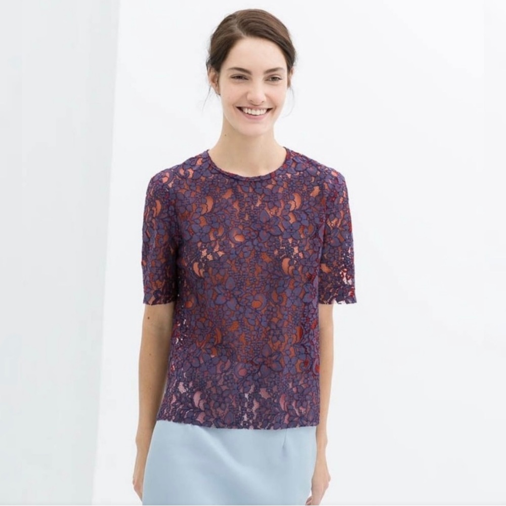 🪩 HOST PICK 🪩 ZARA Flower Lace Top